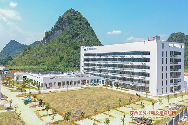 靖西市公共卫生应急救治中心项目实景.jpg